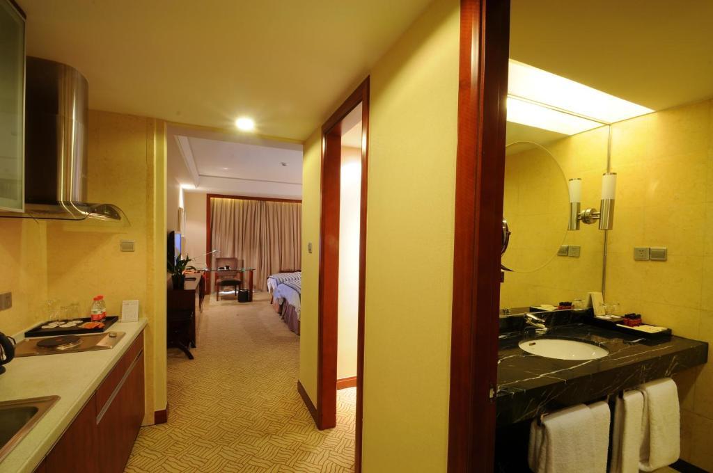 Shanghai Mlily Stress-Free Hotel Hotel 4*